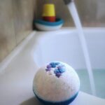 BOMBAS EFERVESCENTES UNIVERSO  CON ESTRELLAS ( BLANCO Y CELESTE)